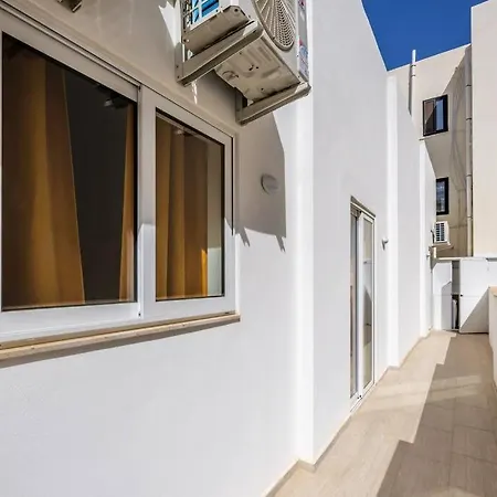 2 Bedroom Penthouse * Marsaskala