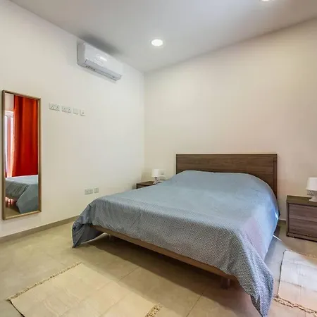 Апартаменты 2 Bedroom Penthouse *